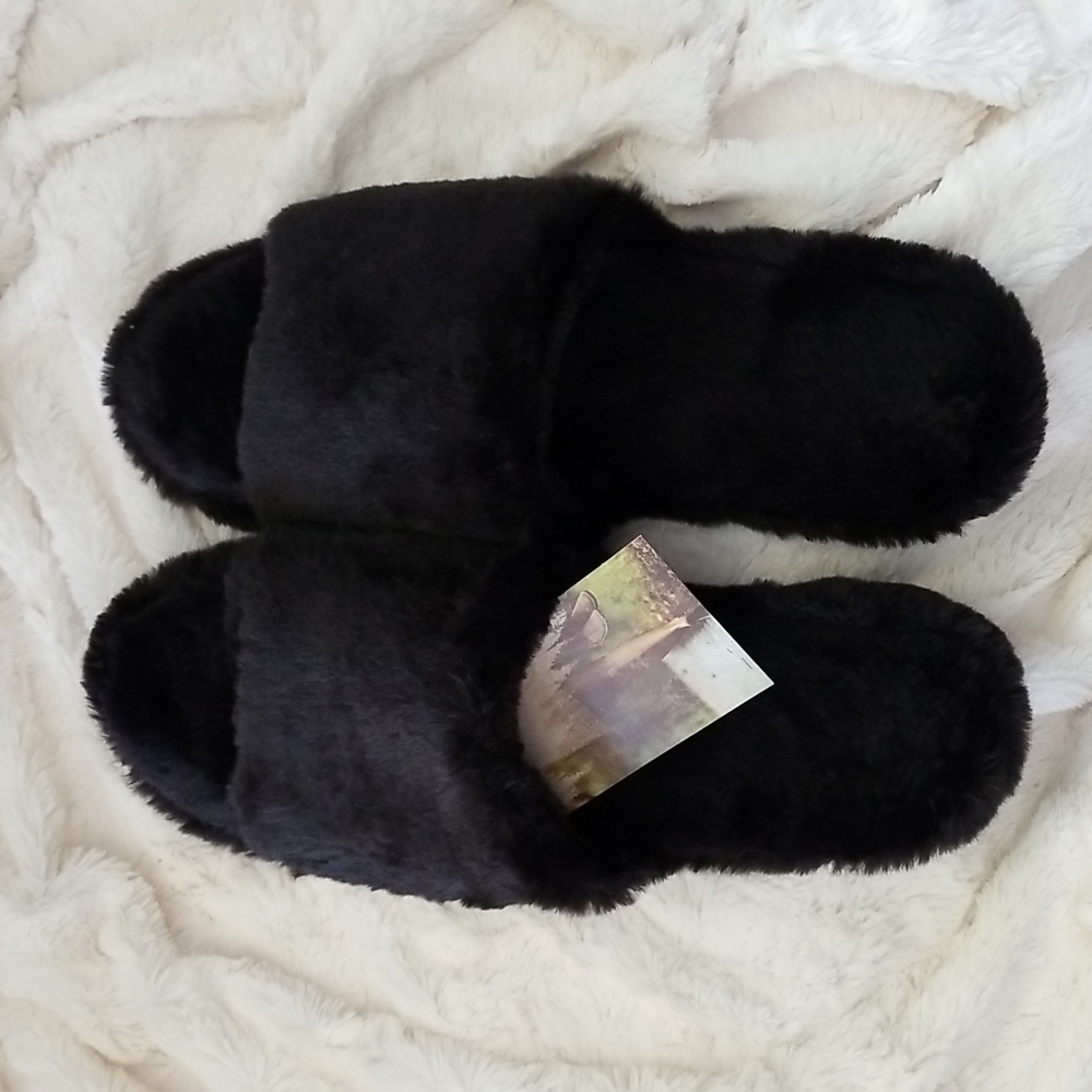 BEARPAW SIZE LARGE SLIPPERS NWT